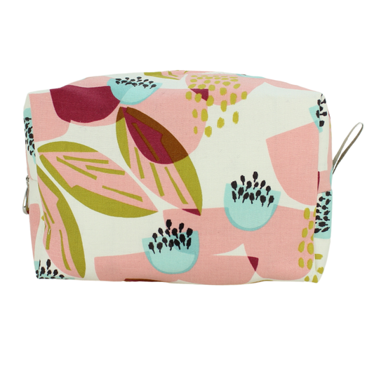 Dana Herbert - The Medium Dopp Kit: Medium | Pink Poppy