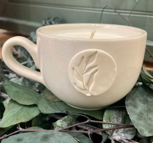Prodigal Pottery - Community Naturals Mug Candle: Spa Linen
